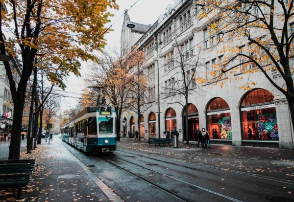 Faut-il un site web pour son entreprise en Suisse ?